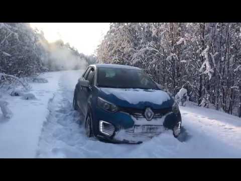 Renault Kaptur siriuos. Полный привод на заметенной лесной дорожке