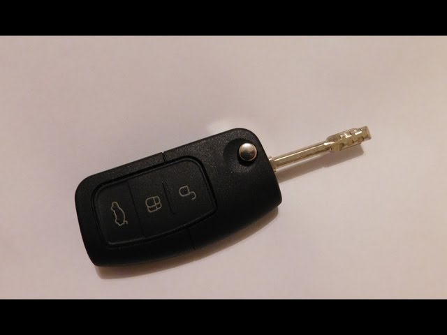 Выкидной ключ к автомобилю Ford + привязка дополнительного ключа