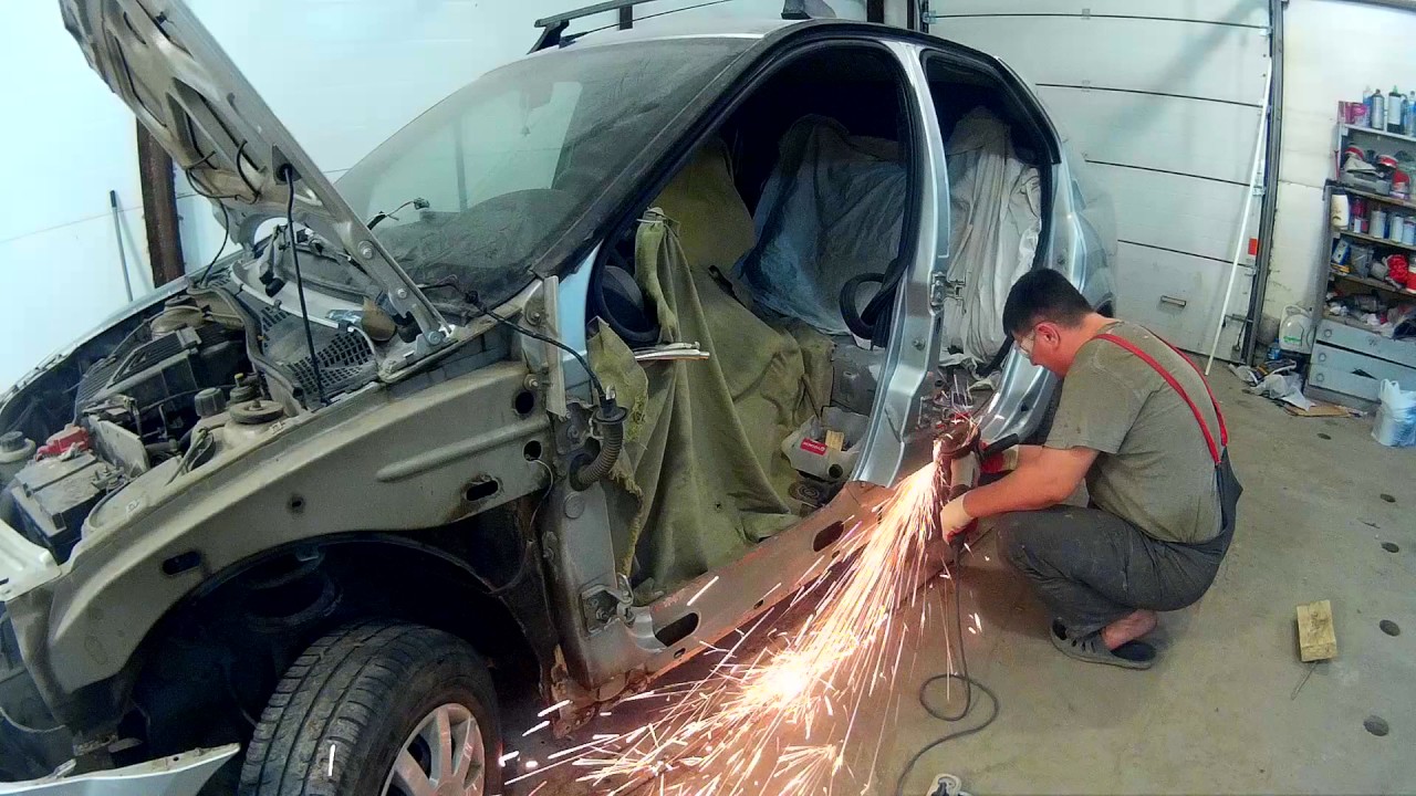 Рено Логан ремонт кузова в Нижнем Новгороде Renault Logan Auto body repair