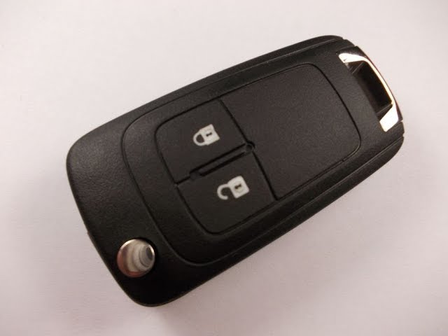 Замена батарейки ключа Opel
