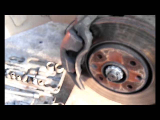 Как заменить масло в механической коробке передач  Пежо 406