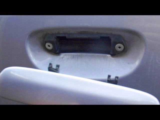 Как заменить наружную ручку двери Citroen Xsara