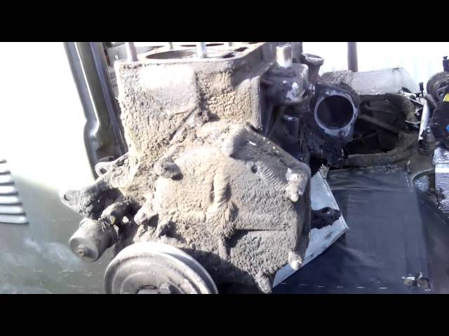 Как снять двигатель с УАЗ 452 без специнструментов и крана