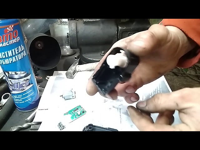 Попытка ремонта корректора фары на Ford Focus 2