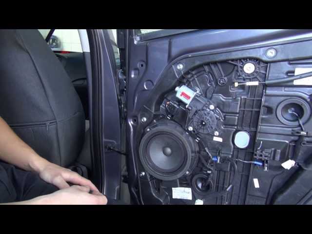 Полная разборка двери на Kia Ceed модели 2012 г.