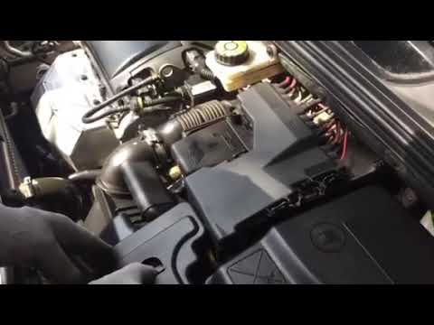 Сменить аккумулятор на Citroen C4 sedan