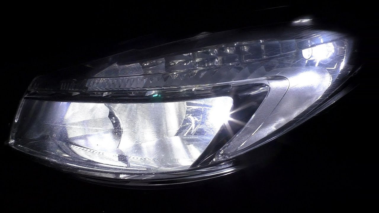 Ставим LED G10X на Opel Insignia, переосветили салон и заменили габариты