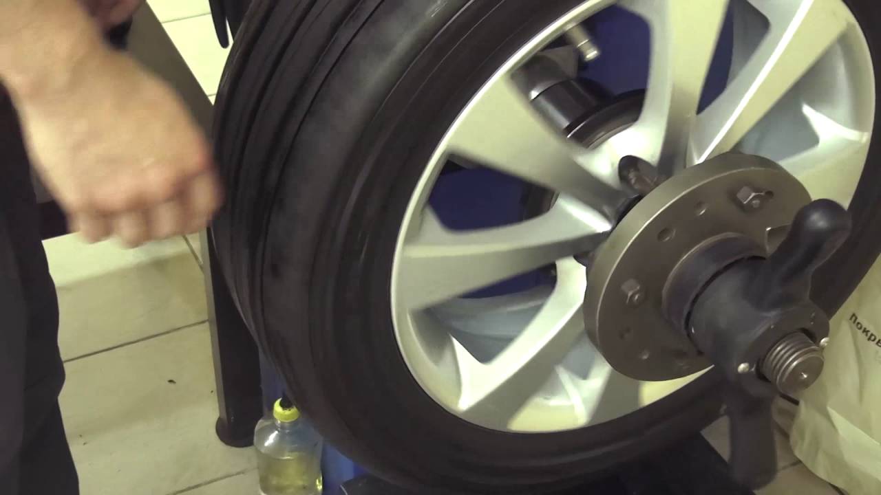 Обучающее видео: Как отбалансировать колесо автомобиля