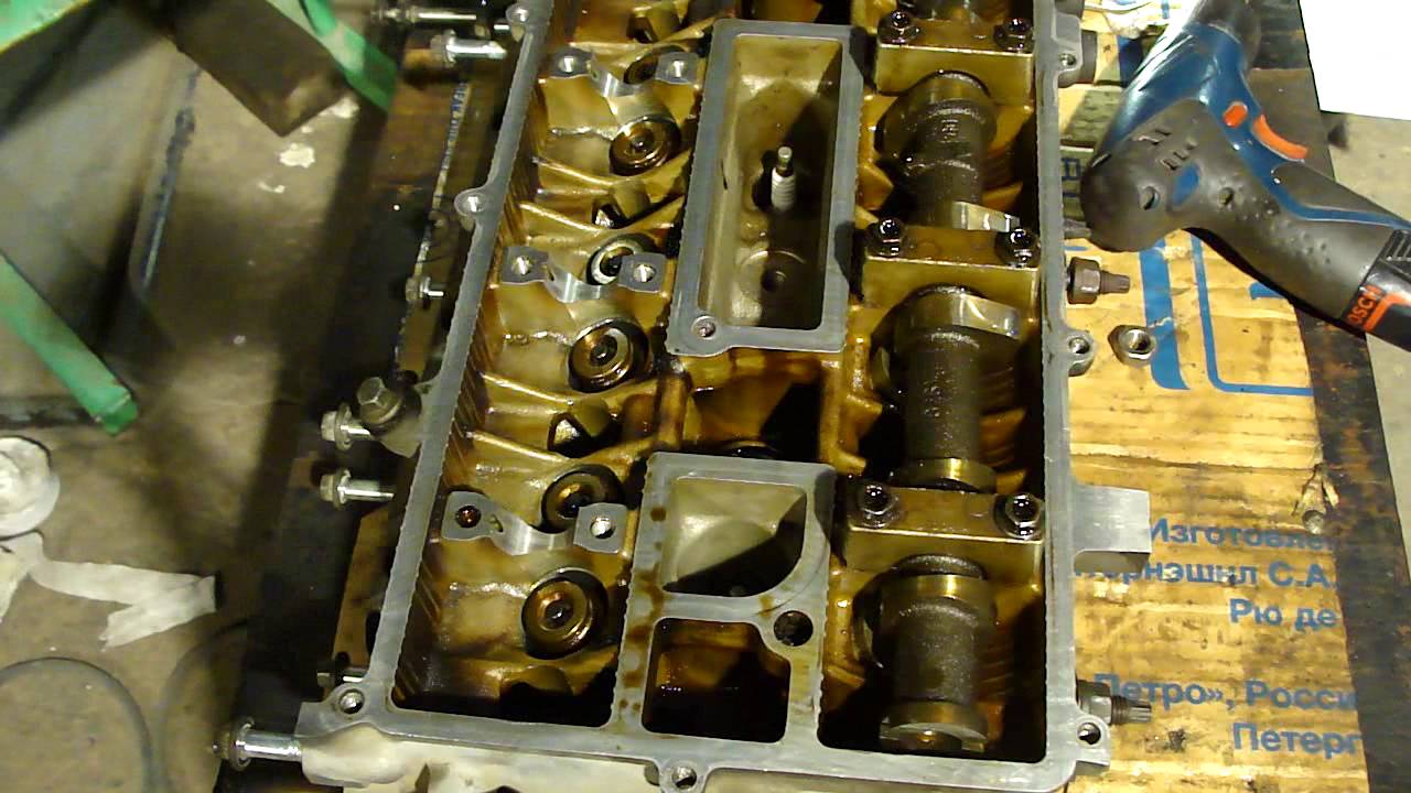 Регулировка теплового зазора клапанов стаканами.Ford. Adjustment of a thermal backlash of valves