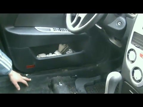 Демонтаж обшивки ZAZ Forza на закрытой передней двери
